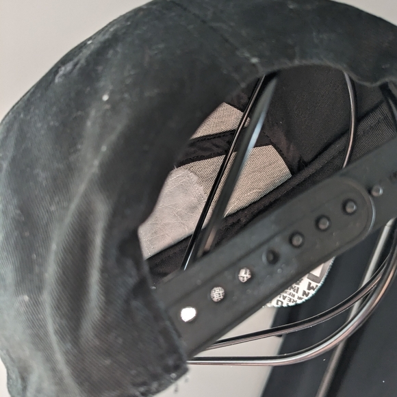 evf NWT cap - Picture 4 of 7